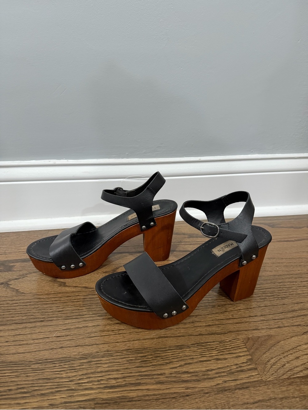 Steve Madden Black Wooden Platform Sandals